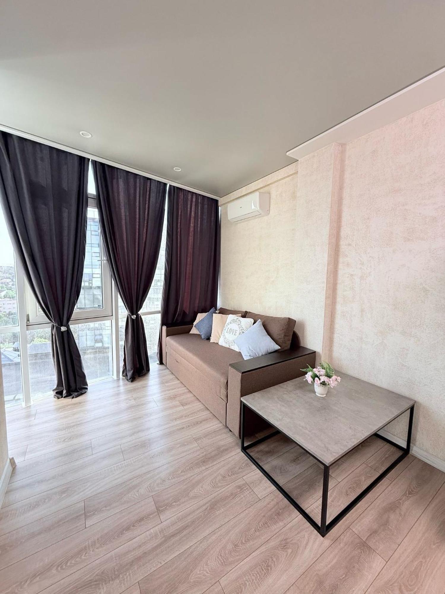 Gagarin Plaza Apartments オデッサ エクステリア 写真