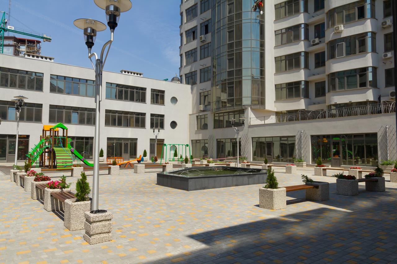 Gagarin Plaza Apartments オデッサ エクステリア 写真